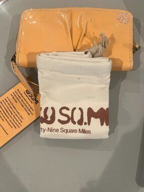 NWT 49 Square Miles Clingy Patent Leather Zip Wallet Clutch Blush Pink Dust Bag